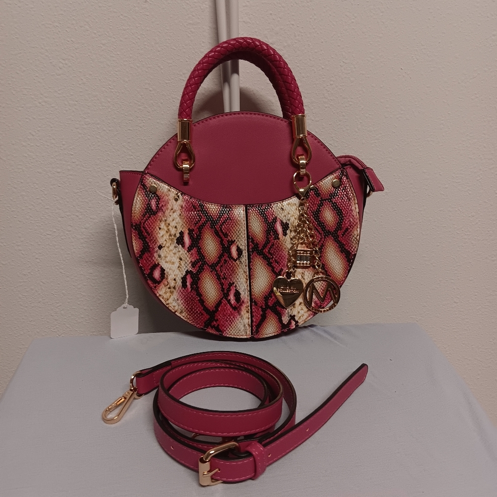 Chic Pink Snake Print Crossbody Bag